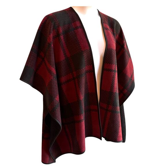 Ike Behar Red and Black Plaid Shawl Wrap Thick Plush Comfort Inside and Out OS - Picture 7 of 12